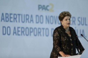  Brazil's President Dilma Rousseff attends the inauguration ceremony for the South Pier of the Juscelino Kubitschek International Airport in Brasilia April 16, 2014. Credit: Reuters/Ueslei Marcelino