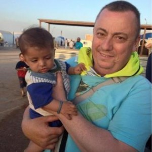 An undated family handout photo of British aid worker Alan Henning taken at a refugee camp on the Turkish-Syria border.   REUTERS/Henning family handout via the British Foreign and Commonwealth Office/Handout via Reuters