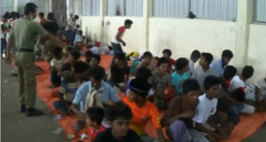 Indonesian authorities provide food, shelter and medical assistance to migrants who failed to reach Malaysia. (Photo grabbed from Reuters video)