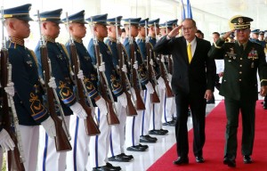 President Benigno S. Aquino III, accompanied by Armed Forces of the Philippines (AFP) Chief of Staff General Gregorio Pio Catapang, Jr., reviews the honor guards during the send-off ceremony at the NAIA Terminal 2 in Pasay City on Tuesday (June 02) for his State Visit to Japan. (Photo by Benhur Arcayan / Malacañang Photo Bureau)