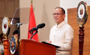 President Benigno S. Aquino III delivers his sixth and last State of the Nation Address (SONA) during the Joint Session of the 16th Congress at the Session Hall of the House of Representatives Complex in Constitution Hills, Quezon City on Monday (July 27, 2015). (Photo by Joseph Vidal / Malacañang Photo Bureau) 