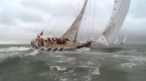 Yachts_set_off_on_round-the-world_race_001