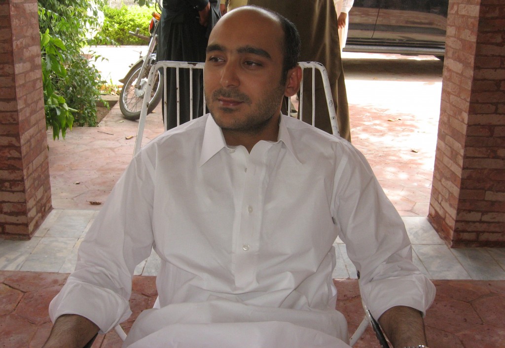 Ali Haider Gilani, a son of a former Pakistani prime minister Yousuf Raza Gilani, contesting for a provincial assembly seat, attends a meeting at a house prior to his abduction by gunmen during his election campaign in Multan on May 9, 2013. Gunmen on May 9 kidnapped Ali canvassing for votes on the final day of campaigning for landmark elections, which have been marred by bloody attacks. The family of Yousuf Raza Gilani is one of the most powerful in the central town of Multan and a key clan in the Pakistan People's Party (PPP), whose campaign for re-election has been dramatically curtailed by Taliban threats. AFP PHOTO/ STR / AFP PHOTO / STR