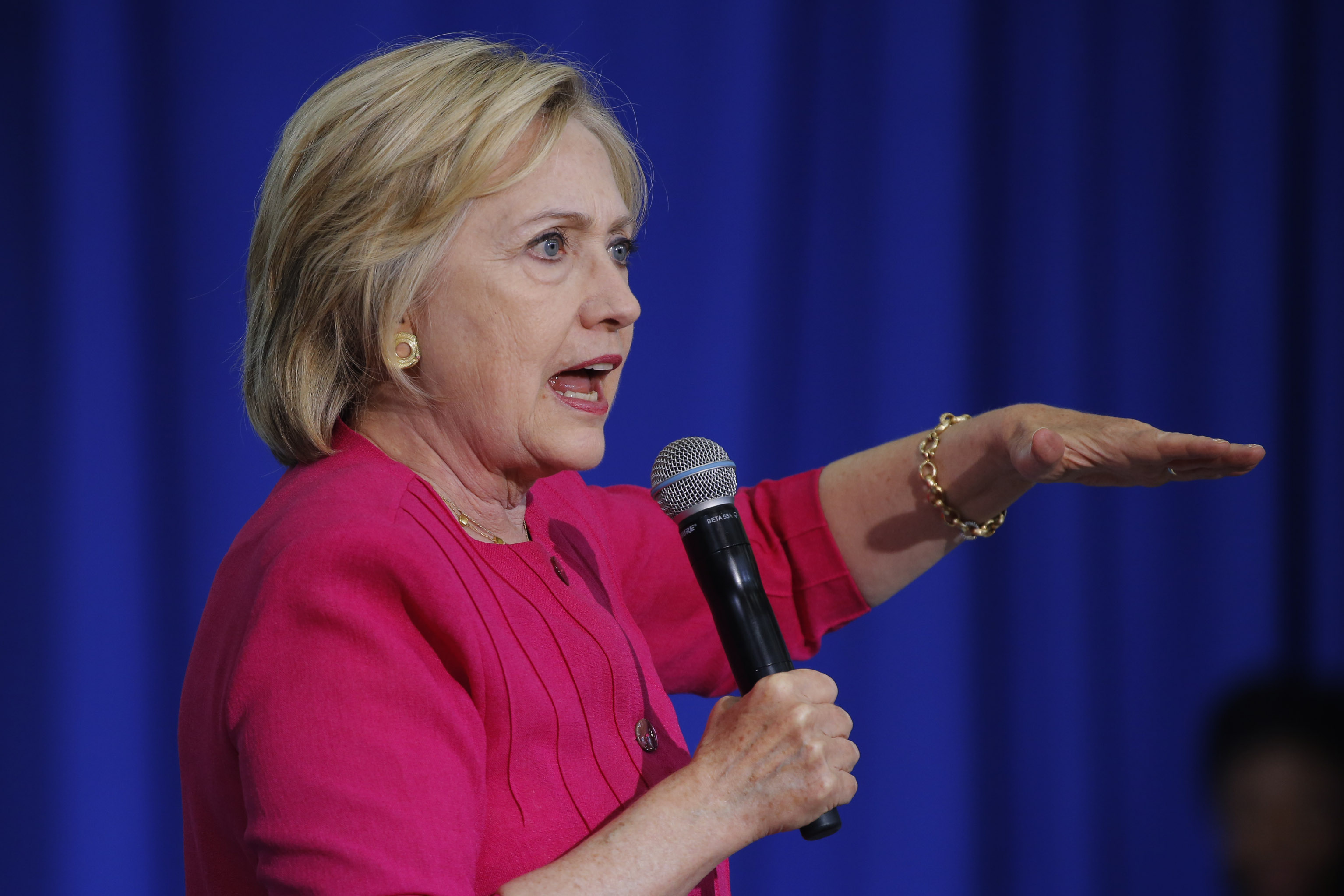 (FILES) This file photo taken on August 16, 2016 shows Democratic presidential nominee Hillary Clinton as she speaks at a voter registration rally in Philadelphia, Pennsylvania. A federal judge has ruled that Democrat Hillary Clinton must respond in writing in a lawsuit over her use of a private e-mail server while she was secretary of state. In a two-page ruling issued on August 19,2016, Judge Emmet Sullivan declined to order Clinton to testify in person in a case brought by the conservative group Judicial Watch.  / AFP PHOTO / DOMINICK REUTER