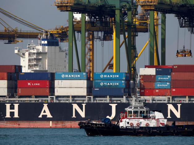 The Hanjin Louisiana container ship is docked at PSA's Tanjong Pagar terminal in Singapore September 28, 2016.  REUTERS/Edgar Su