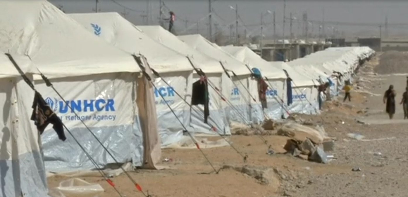 The United Nations says it is bracing for what could be the world's biggest and most complex humanitarian effort in the upcoming battle for the Iraqi city of Mosul, which may make up to 1 million people homeless and see civilians used as human shields or even gassed.(photo grabbed from Reuters video) 