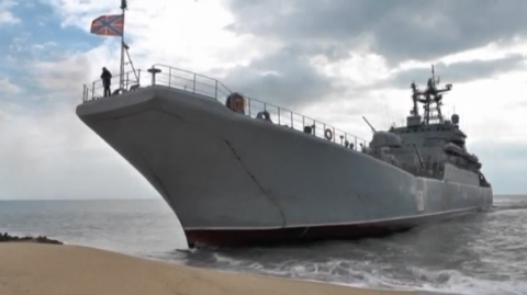 Russia holds large-scale anti-terrorist drills in the annexed Crimean peninsula.(photo grabbed from Reuters video)