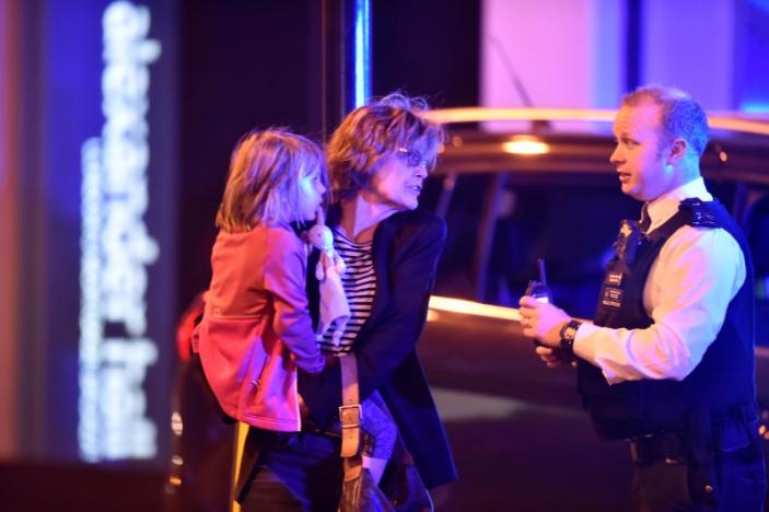 Police attend to an incident on London Bridge in London, Britain, June 3, 2017. Reuters / Hannah McKay